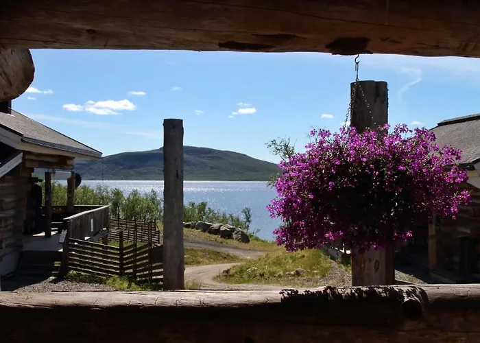 Aeijaen Moekki Сasa de vacaciones Kilpisjärvi